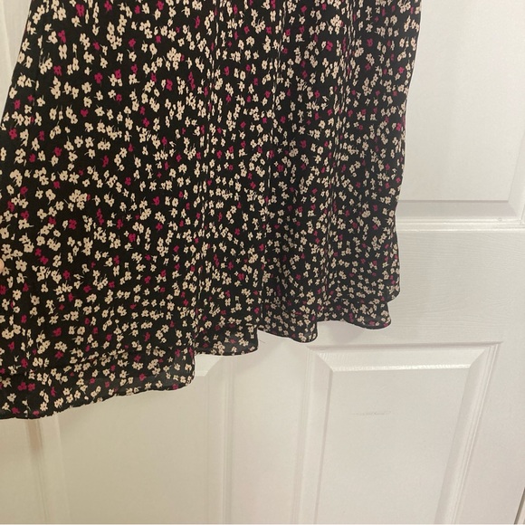 Jones New York Dress Size 12 Floral Cap Sleeve V  Neck - Picture 5 of 16